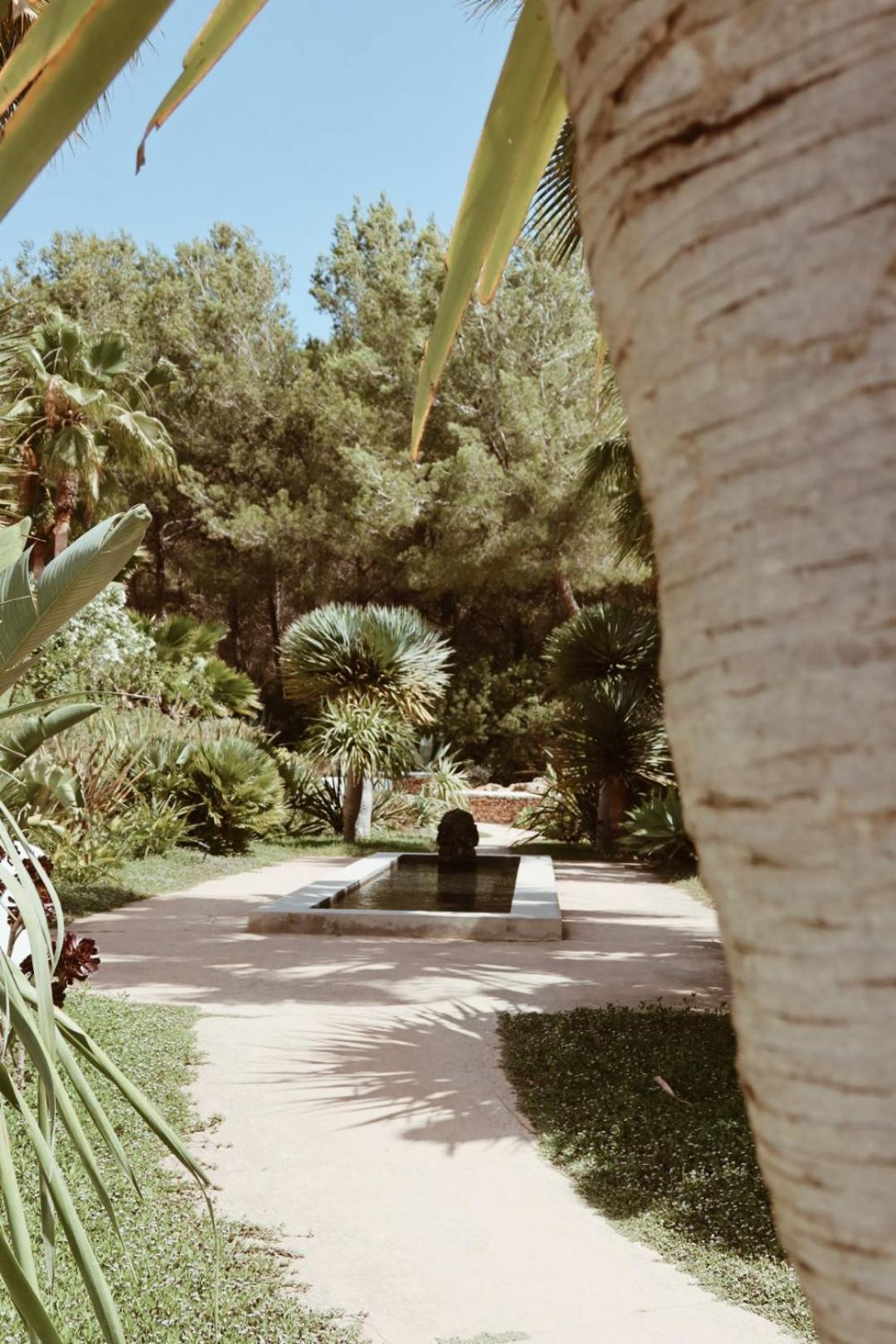 Pure House Ibiza Hotel Sant Jordi de ses Salines Bagian luar foto